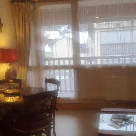 Διαμέρισμα Bel Appt Plein Coeur De Lary Soulan