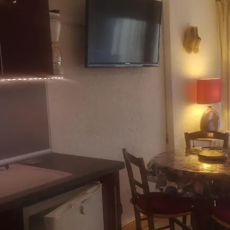 Bel Appt Plein Coeur De Lary Soulan Apartment